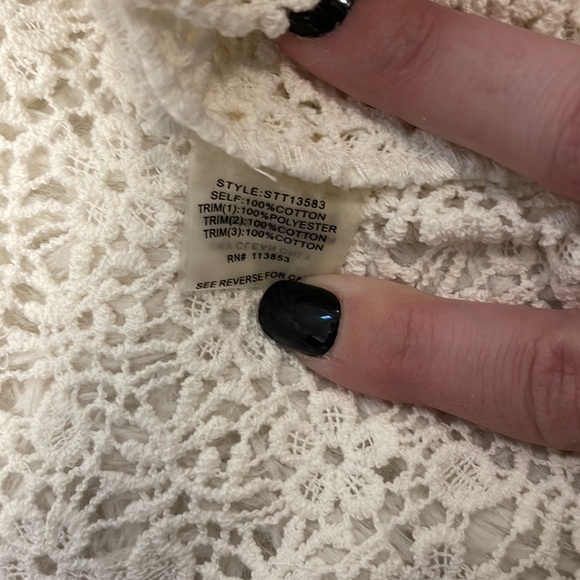 Sugarlips Crochet Sleeveless Top NWOT - Picture 6 of 6